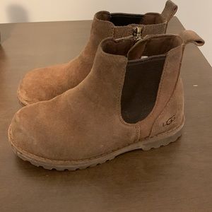 UGG toddler Chelsea boots
